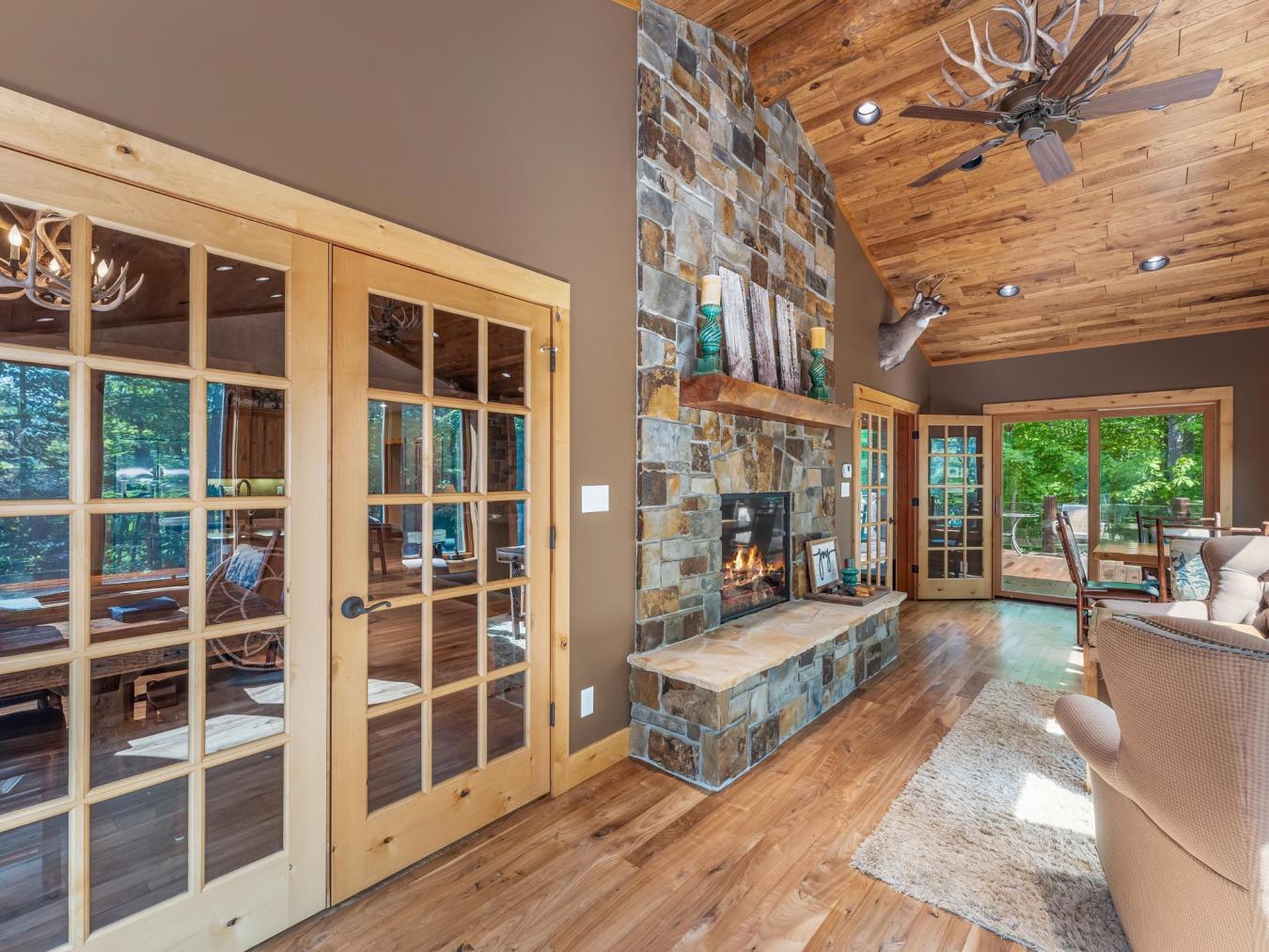 10294N Dump Road, Oma, Wisconsin, 54534, United States, 6 Bedrooms Bedrooms, ,6 BathroomsBathrooms,Residential,For Sale,10294N Dump Road,1577347