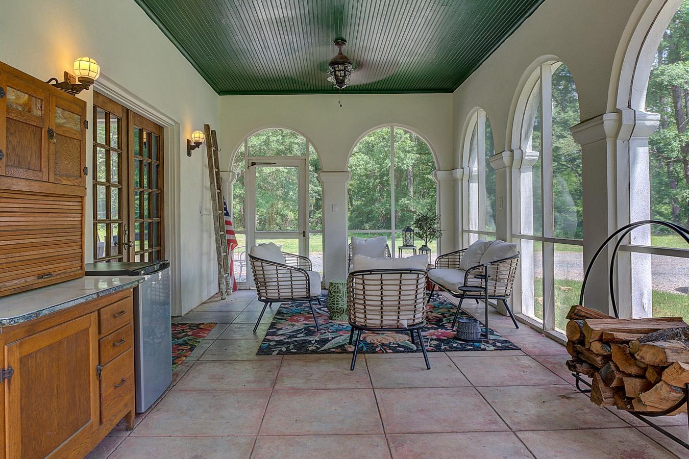 4011 New Boston Road, Texarkana, TX, 75501, United States, 5 Bedrooms Bedrooms, ,2 BathroomsBathrooms,Residential,For Sale,4011 New Boston Road,1578299
