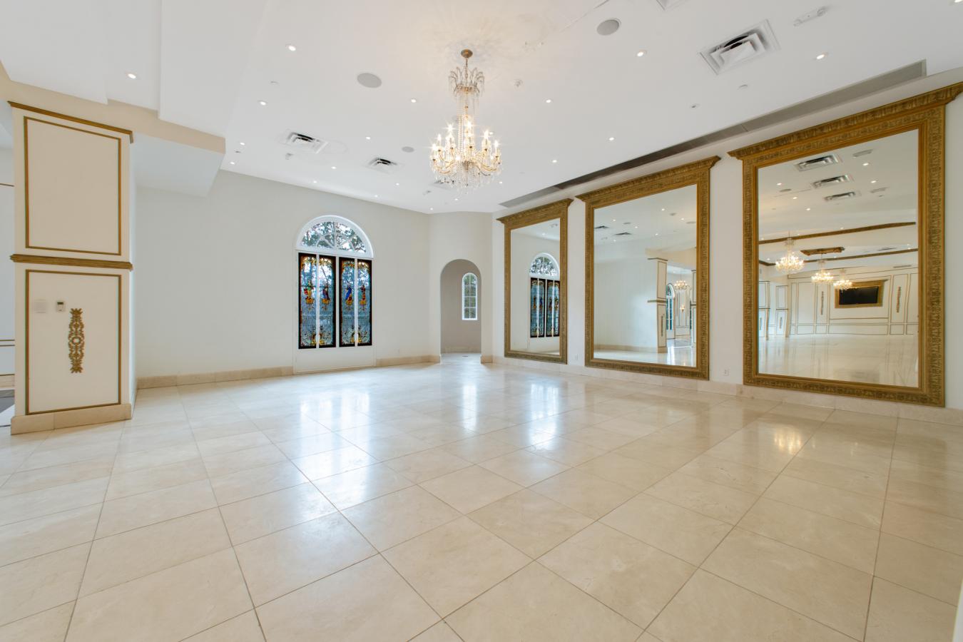 14525 Champions Drive, Houston, Texas, 77069, United States, 7 Bedrooms Bedrooms, ,9 BathroomsBathrooms,Residential,For Sale,14525 Champions Drive,1057986