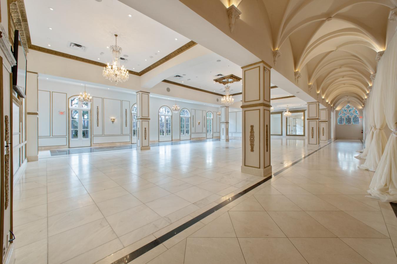 14525 Champions Drive, Houston, Texas, 77069, United States, 7 Bedrooms Bedrooms, ,9 BathroomsBathrooms,Residential,For Sale,14525 Champions Drive,1057986