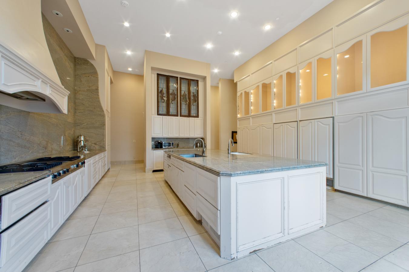 14525 Champions Drive, Houston, Texas, 77069, United States, 7 Bedrooms Bedrooms, ,9 BathroomsBathrooms,Residential,For Sale,14525 Champions Drive,1057986