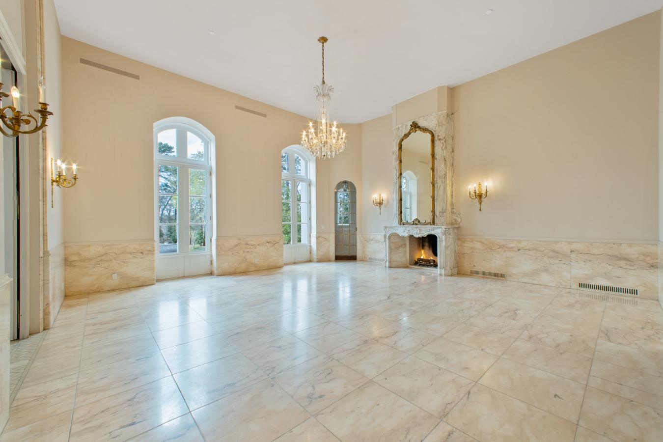 14525 Champions Drive, Houston, Texas, 77069, United States, 7 Bedrooms Bedrooms, ,9 BathroomsBathrooms,Residential,For Sale,14525 Champions Drive,1057986
