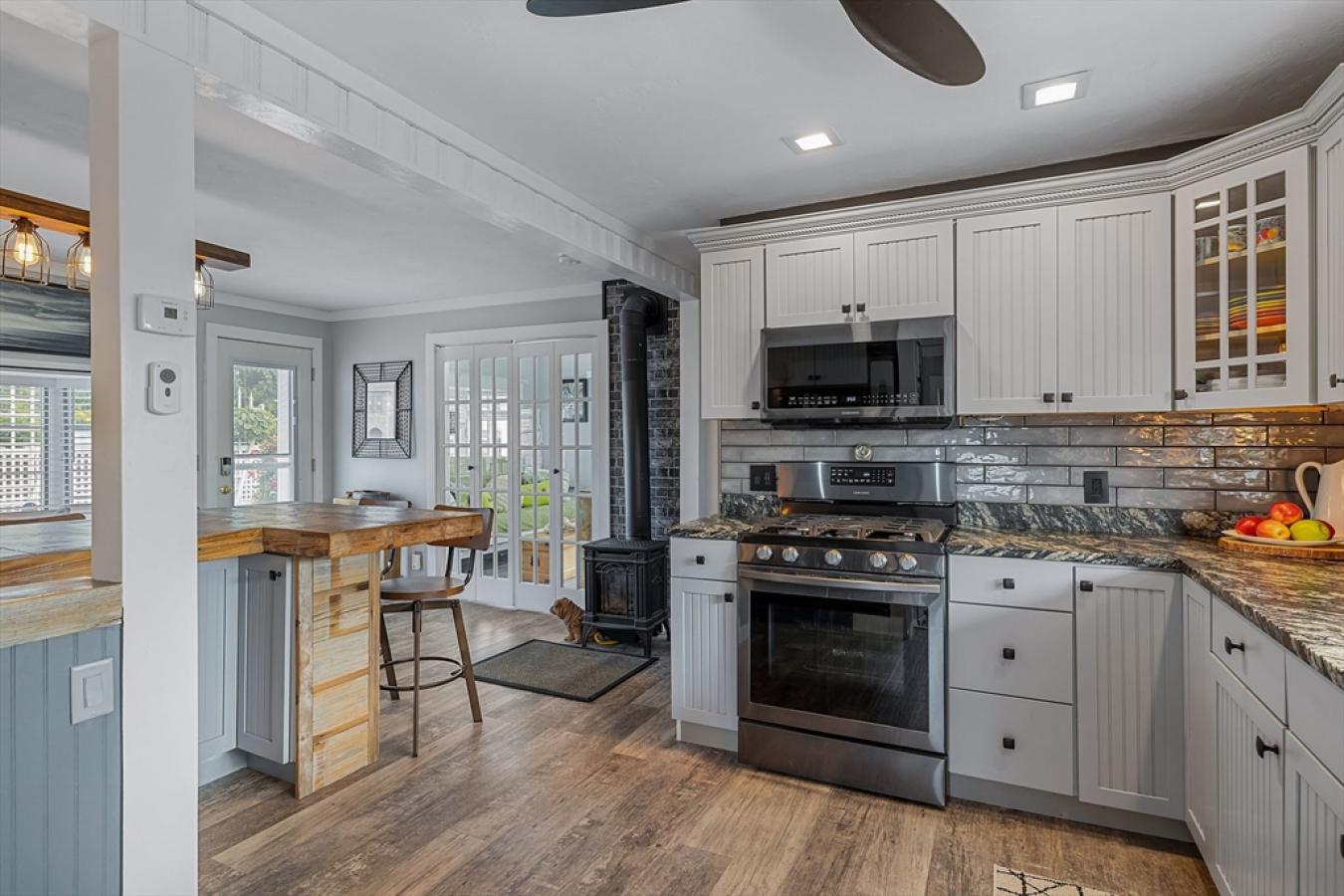 35 Gilbert Street, Marshfield, MA, 02050, United States, 3 Bedrooms Bedrooms, ,2 BathroomsBathrooms,Residential,For Sale,35 Gilbert Street,1579318