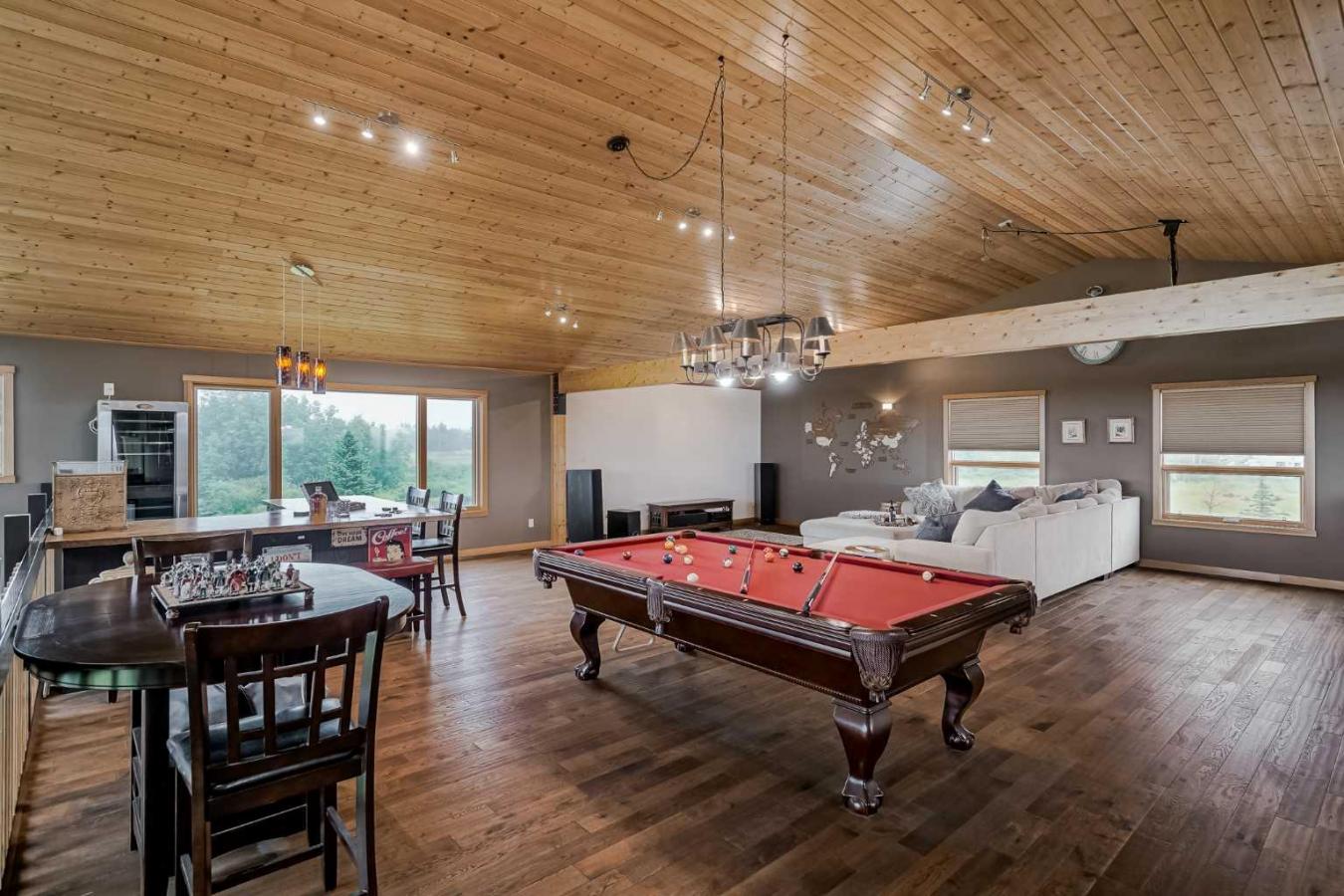 44092 & 44080 Township Road 274, Rural Rocky View County, AB, T4C 2X8, Canada, 4 Bedrooms Bedrooms, ,3 BathroomsBathrooms,Residential,For Sale,44092 & 44080 Township Road 274,1579321