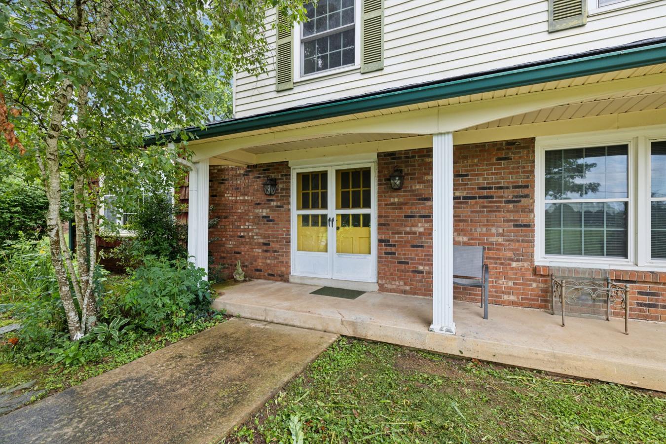 109 Jefferson Drive, Franklin, TN, 37064, United States, 4 Bedrooms Bedrooms, ,2 BathroomsBathrooms,Residential,For Sale,109 Jefferson Drive,1579312