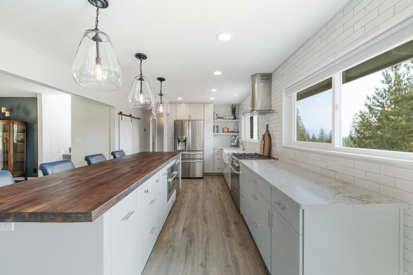 41 Pineridge Road, Sandpoint, ID, 83864, United States, 4 Bedrooms Bedrooms, ,2 BathroomsBathrooms,Residential,For Sale,41 Pineridge Road,1579311