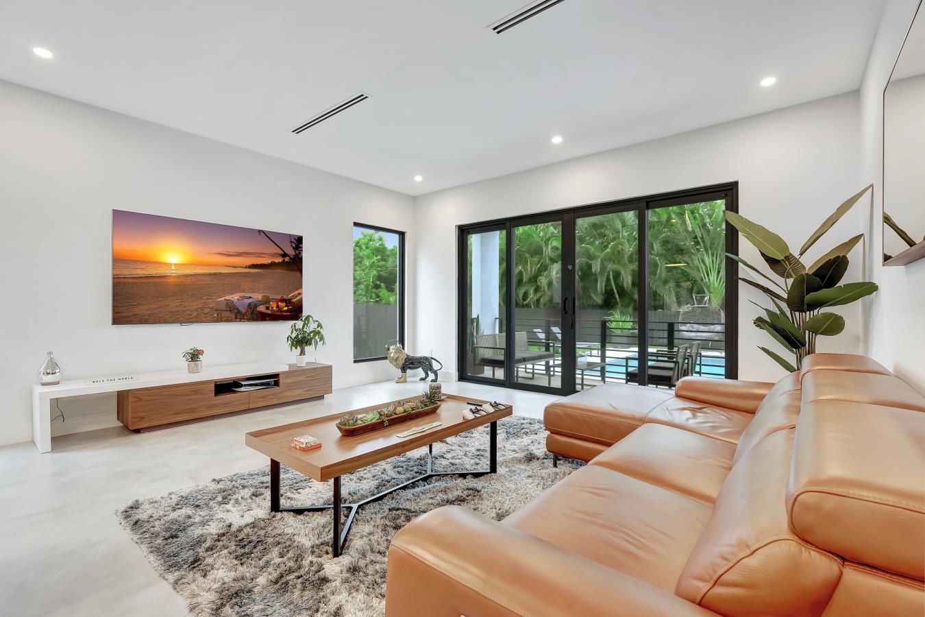 1120 NE 10th Ave, Fort Lauderdale, Florida, 33304, United States, 4 Bedrooms Bedrooms, ,3 BathroomsBathrooms,Residential,For Sale,1120 NE 10th Ave,1580903