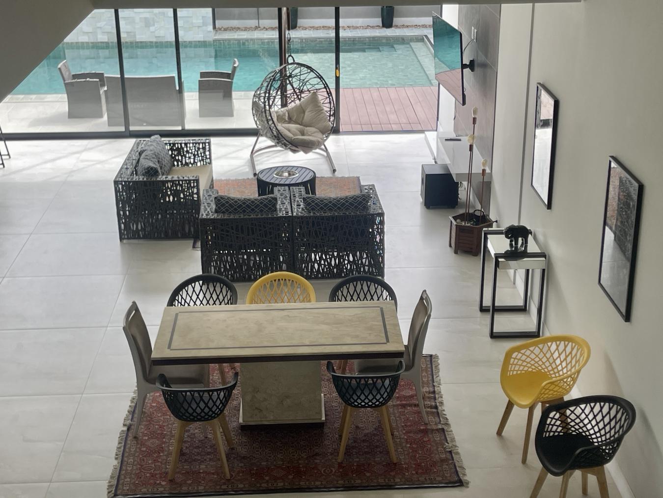 Rua Cinquenta e Cinco 45, Guaruja, SP, 11445-580, Brazil, 5 Bedrooms Bedrooms, ,7 BathroomsBathrooms,Residential,For Sale,Rua Cinquenta e Cinco 45,1582221