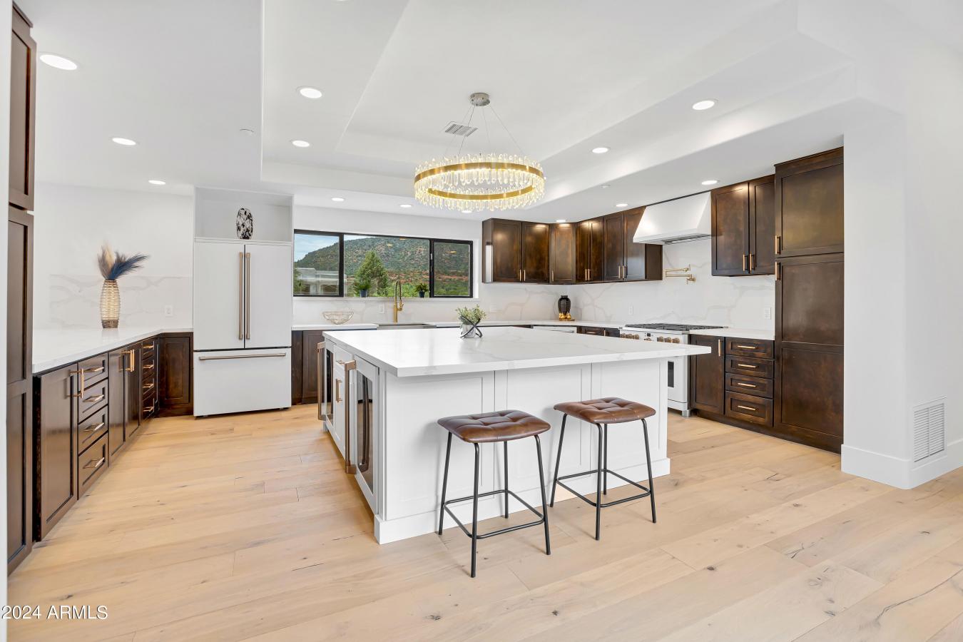 20 SIERRA ROJA Circle, Sedona, AZ, 86351, United States, 5 Bedrooms Bedrooms, ,4 BathroomsBathrooms,Residential,For Sale,20 SIERRA ROJA Circle,1581686