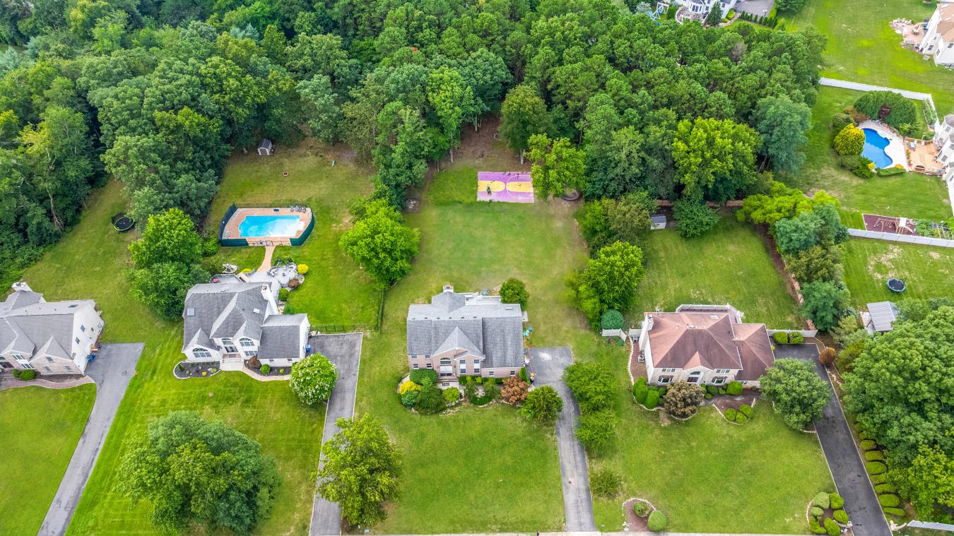 10 Sheldon Drive, Jackson, NJ, 08527, United States, 4 Bedrooms Bedrooms, ,2 BathroomsBathrooms,Residential,For Sale,10 Sheldon Drive,1581670