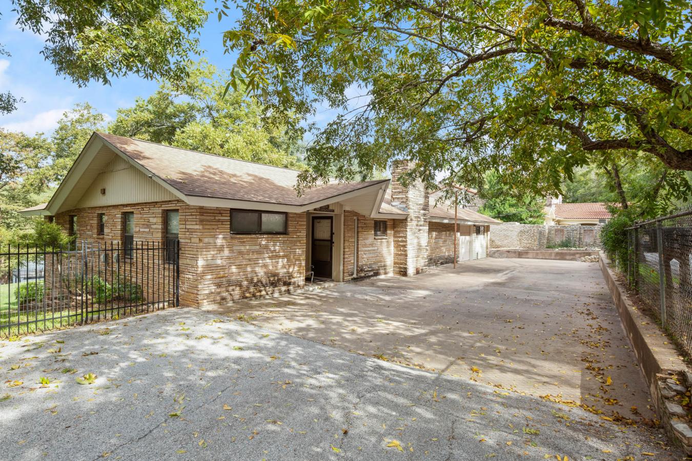 1604 Bruton Springs Road, Austin, TX, 78733, United States, 2 Bedrooms Bedrooms, ,3 BathroomsBathrooms,Residential,For Sale,1604 Bruton Springs Road,1581661