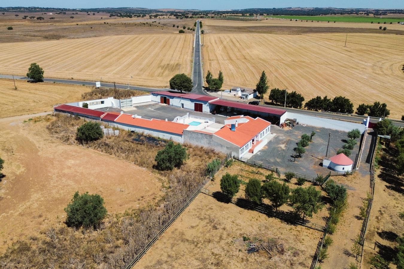Rua Principal 1, Beja, 7800-556, Portugal, 7 Bedrooms Bedrooms, ,6 BathroomsBathrooms,Residential,For Sale,Rua Principal 1,1584251