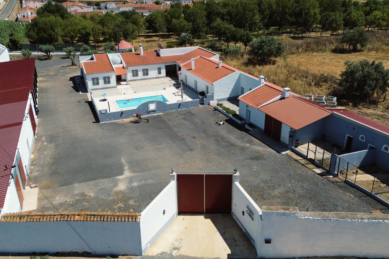 Rua Principal 1, Beja, 7800-556, Portugal, 7 Bedrooms Bedrooms, ,6 BathroomsBathrooms,Residential,For Sale,Rua Principal 1,1584251