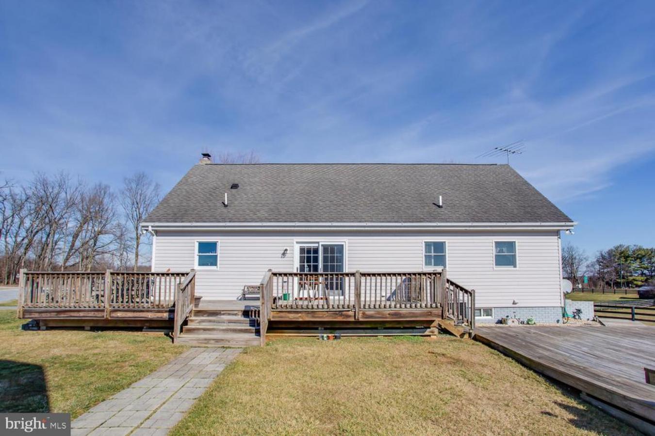 353 THISTLE, CLEAR BROOK, VA, 22624, United States, 2 Bedrooms Bedrooms, ,3 BathroomsBathrooms,Residential,For Sale,353 THISTLE,1582208