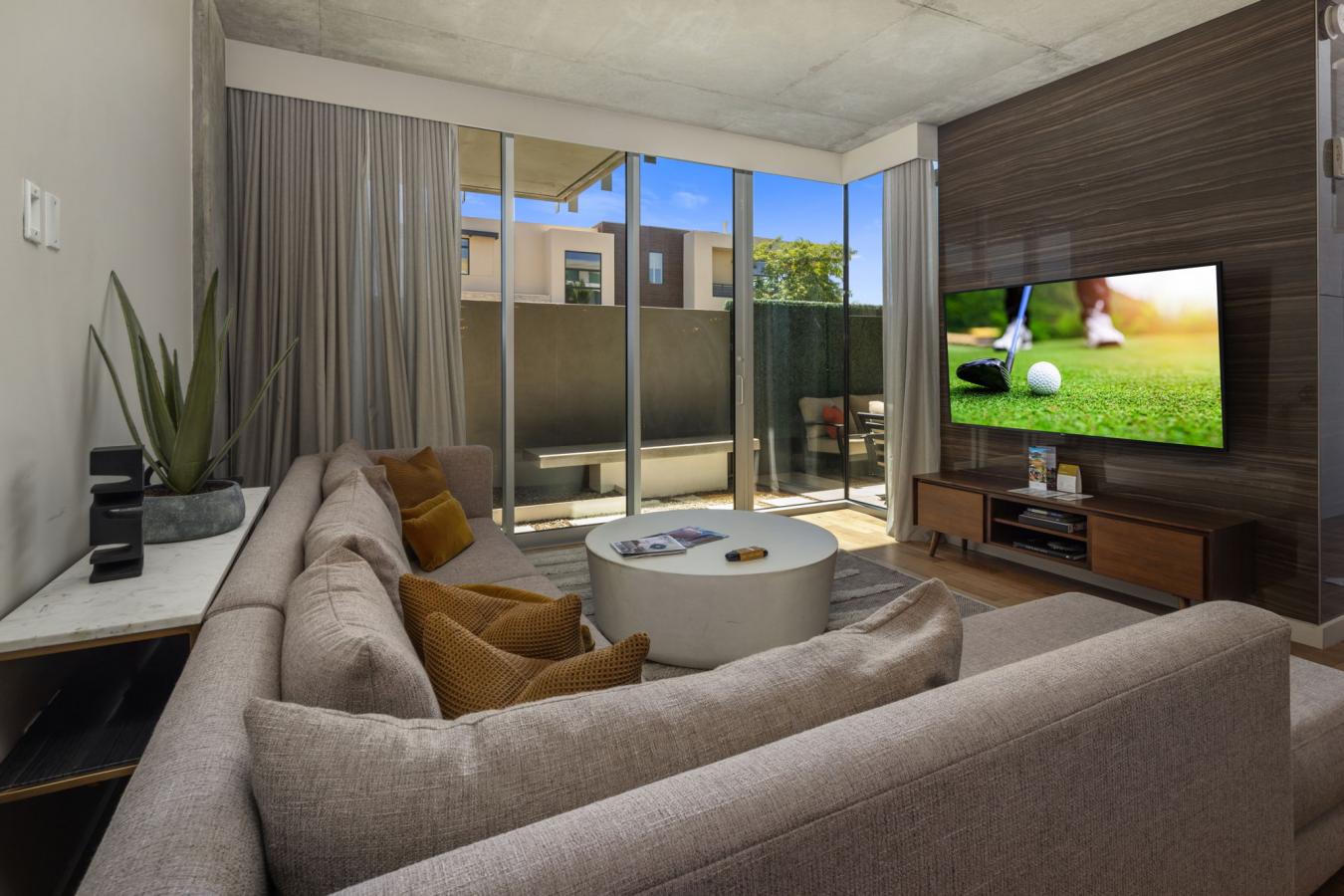 5455 East Lincoln Drive, Paradise Valley, AZ, 85253, United States, 2 Bedrooms Bedrooms, ,2 BathroomsBathrooms,Residential,For Sale,5455 East Lincoln Drive,1582190