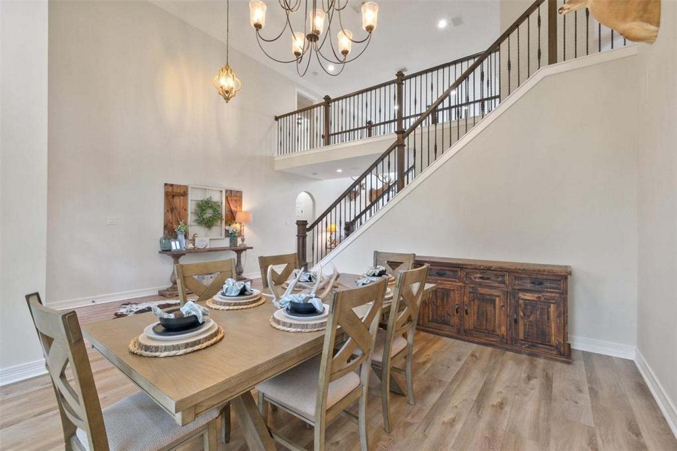 8910 Water Crest Trail, Richmond, TX, 77469, United States, 5 Bedrooms Bedrooms, ,3 BathroomsBathrooms,Residential,For Sale,8910 Water Crest Trail,1583889