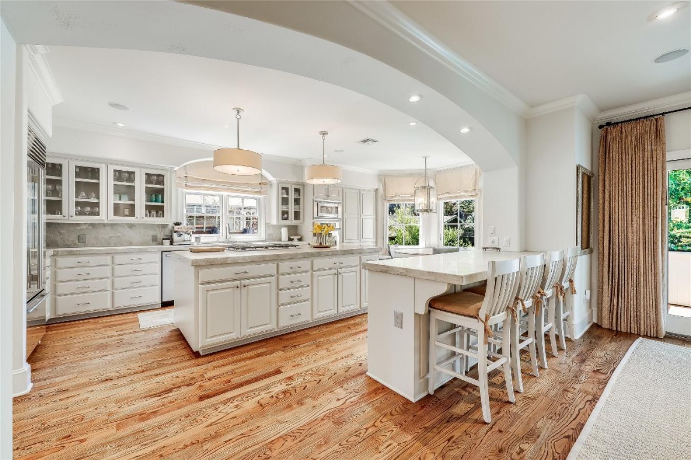 3315 Windsor Road, Austin, TX, 78703, United States, 5 Bedrooms Bedrooms, ,4 BathroomsBathrooms,Residential,For Sale,3315 Windsor Road,1584477