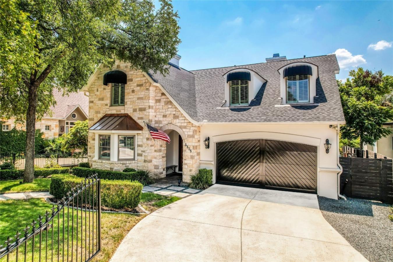 3315 Windsor Road, Austin, TX, 78703, United States, 5 Bedrooms Bedrooms, ,4 BathroomsBathrooms,Residential,For Sale,3315 Windsor Road,1584477