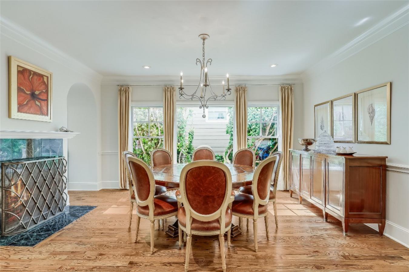 3315 Windsor Road, Austin, TX, 78703, United States, 5 Bedrooms Bedrooms, ,4 BathroomsBathrooms,Residential,For Sale,3315 Windsor Road,1584477