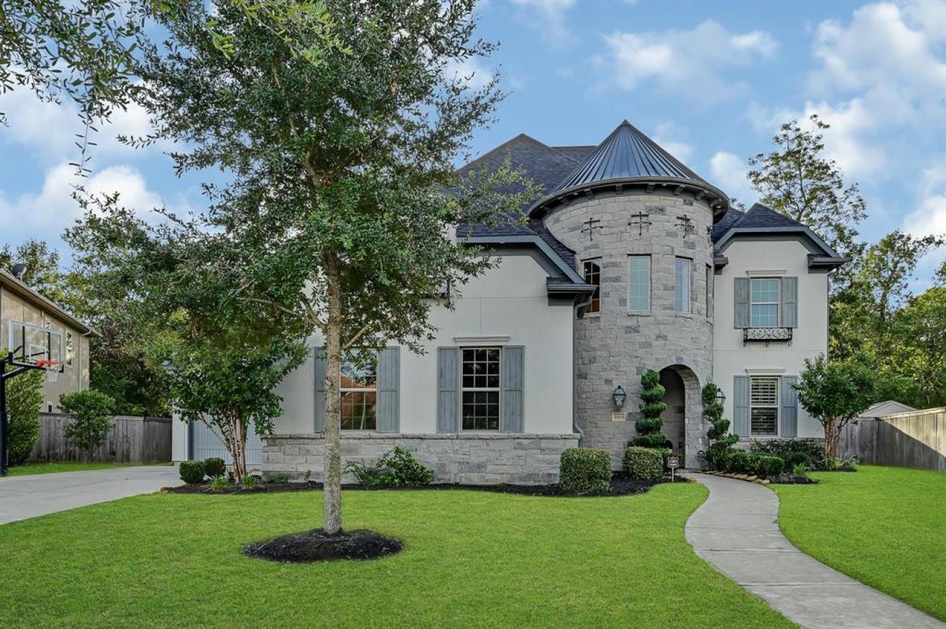 5515 Flyers Cove Lane, Sugar Land, TX, 77479, United States, 5 Bedrooms Bedrooms, ,5 BathroomsBathrooms,Residential,For Sale,5515 Flyers Cove Lane,1586071