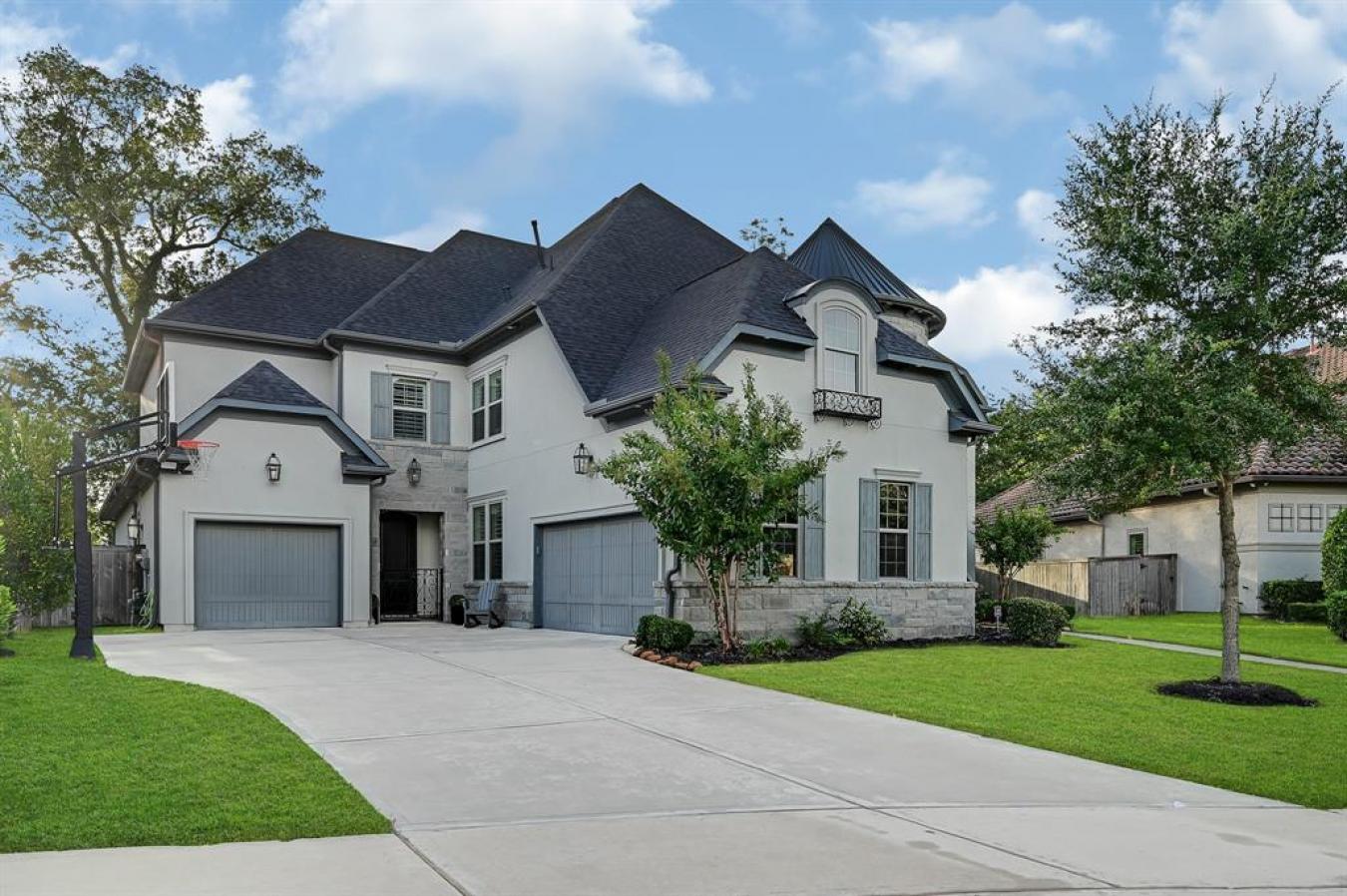 5515 Flyers Cove Lane, Sugar Land, TX, 77479, United States, 5 Bedrooms Bedrooms, ,5 BathroomsBathrooms,Residential,For Sale,5515 Flyers Cove Lane,1586071