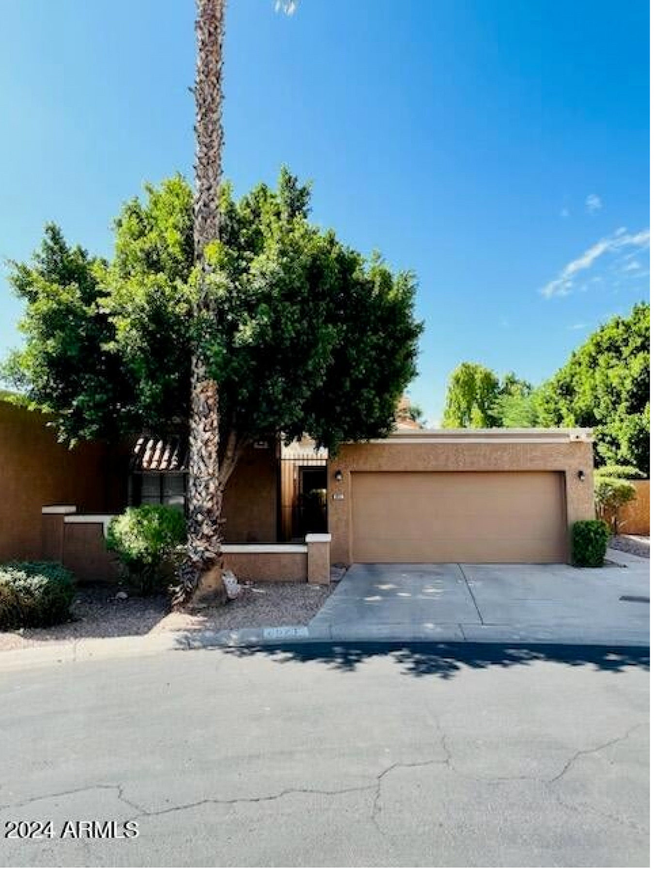 921 E BECKER LANE, Phoenix, AZ, 85020, United States, 3 Bedrooms Bedrooms, ,2 BathroomsBathrooms,Residential,For Sale,921 E BECKER LANE,1586042