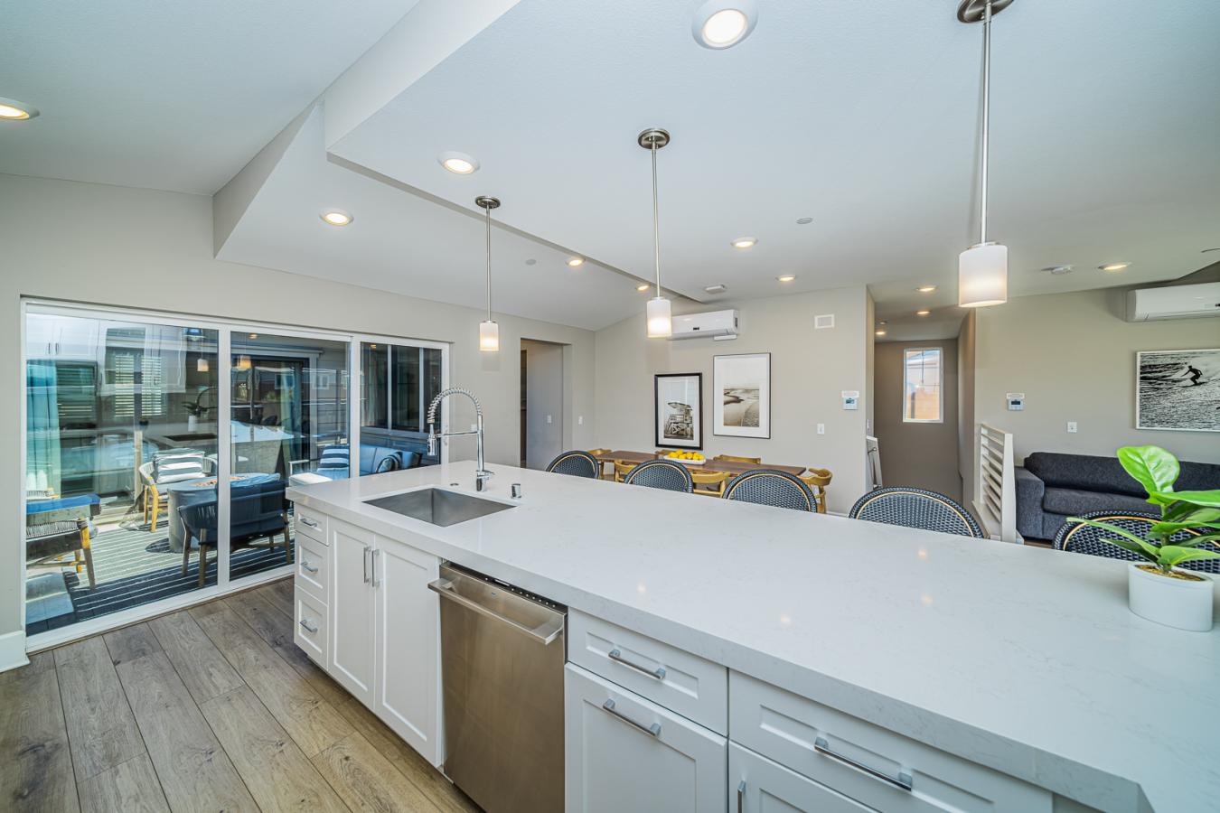 821 Jersey Court, San Diego, CA, 92109, United States, 3 Bedrooms Bedrooms, ,2 BathroomsBathrooms,Residential,For Sale,821 Jersey Court,1586038