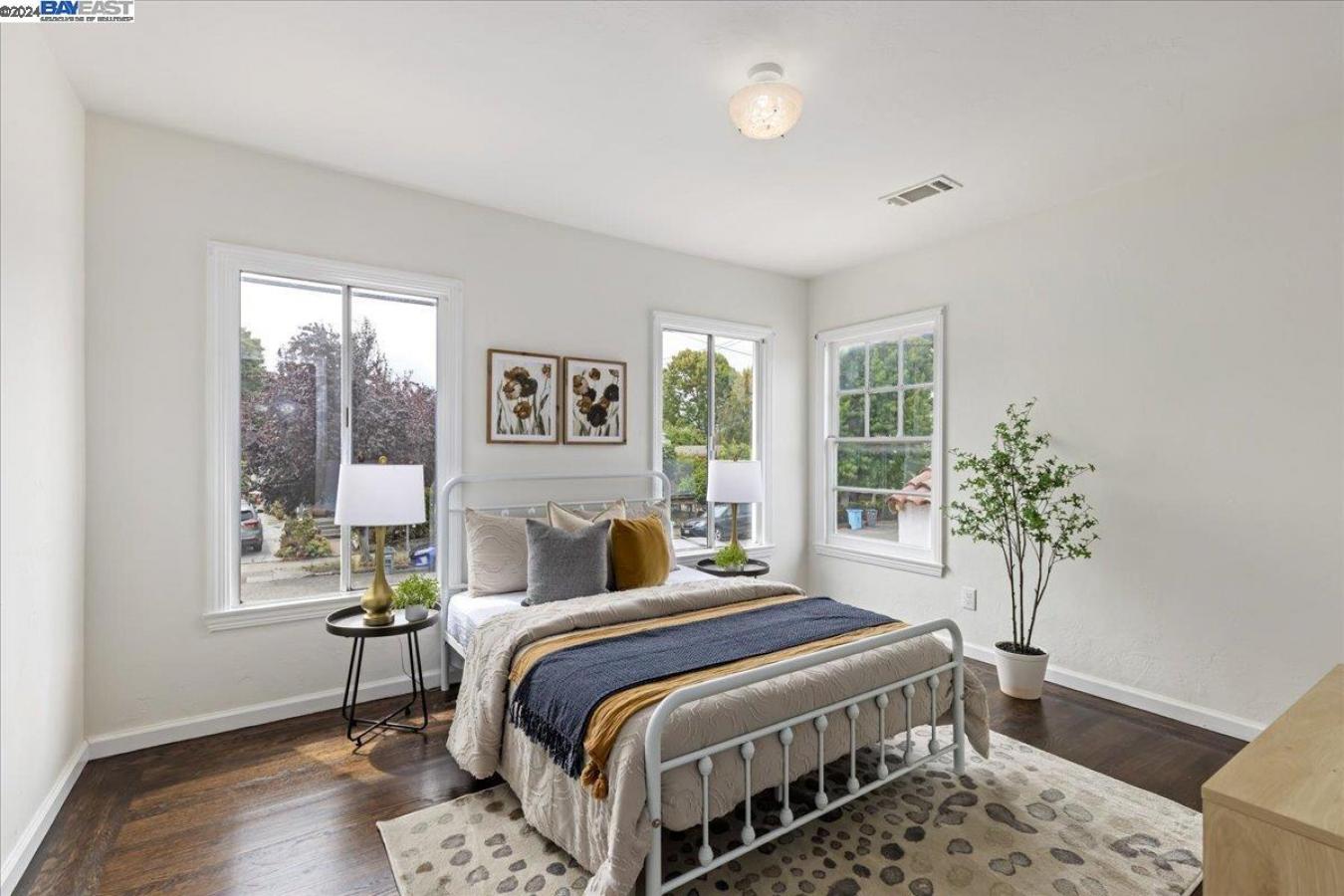 955 Virginia Street, Berkeley, CA, 94710, United States, 4 Bedrooms Bedrooms, ,2 BathroomsBathrooms,Residential,For Sale,955 Virginia Street,1586027