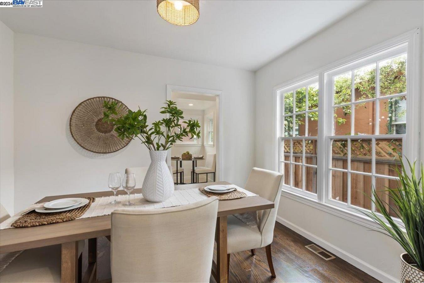 955 Virginia Street, Berkeley, CA, 94710, United States, 4 Bedrooms Bedrooms, ,2 BathroomsBathrooms,Residential,For Sale,955 Virginia Street,1586027