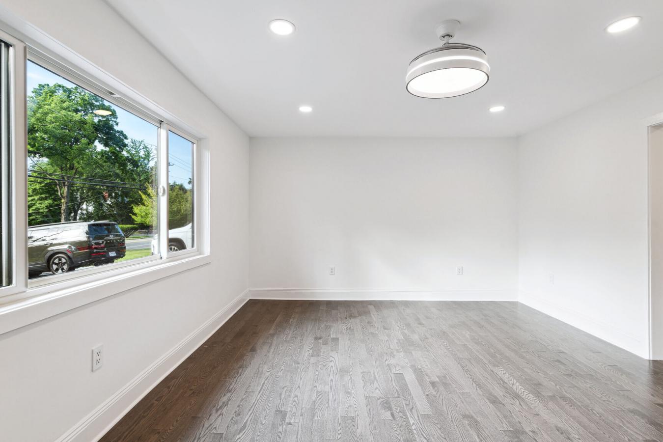 291 Tappan Road, Norwood, New Jersey, 07648, United States, 4 Bedrooms Bedrooms, ,5 BathroomsBathrooms,Residential,For Sale,291 Tappan Road,1586015