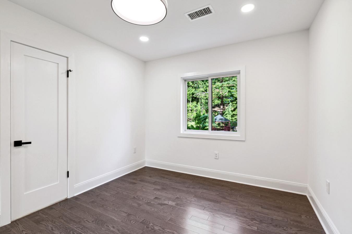 291 Tappan Road, Norwood, New Jersey, 07648, United States, 4 Bedrooms Bedrooms, ,5 BathroomsBathrooms,Residential,For Sale,291 Tappan Road,1586015