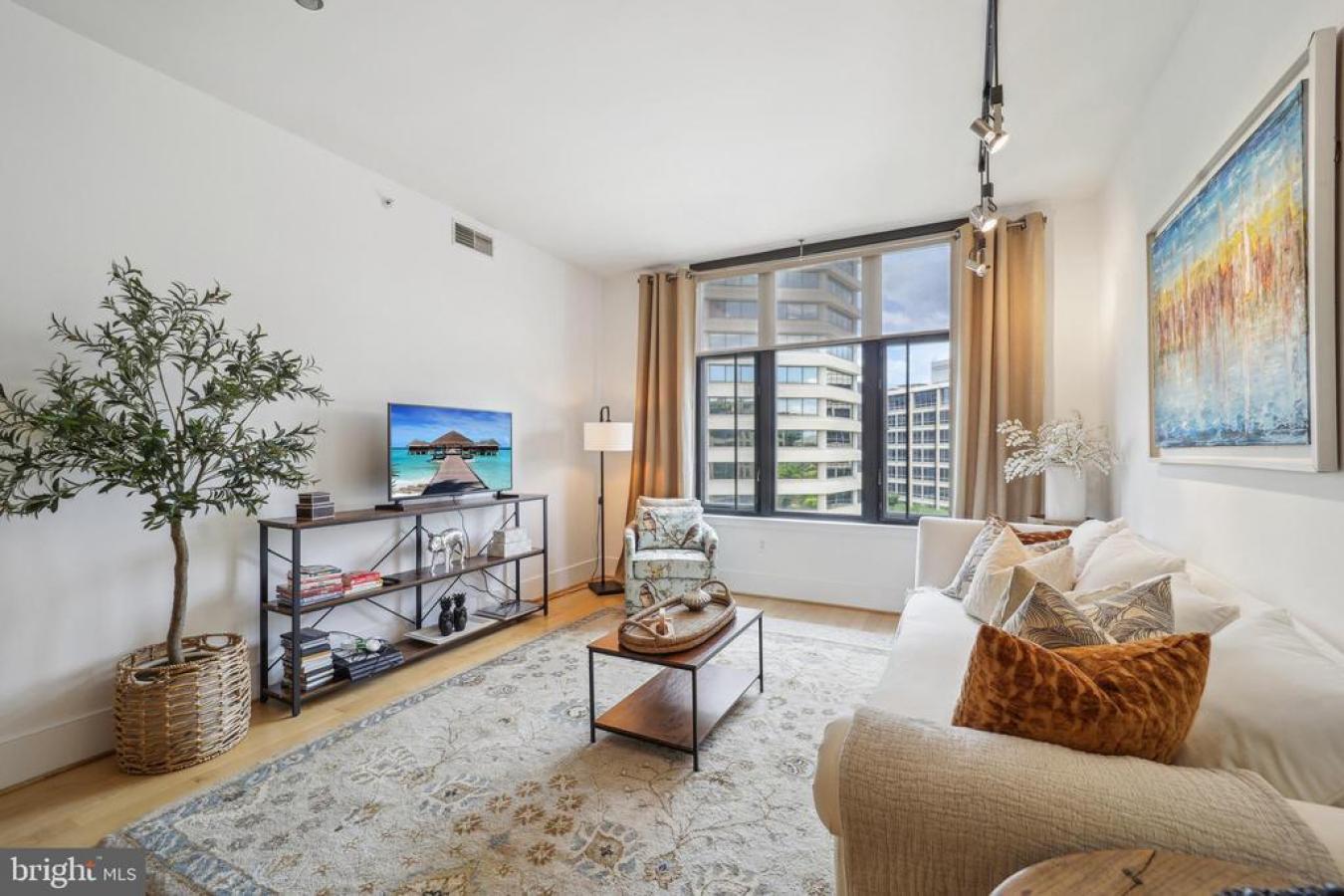 4301 MILITARY Unit 604, WASHINGTON, DC, 20015, United States, 2 Bedrooms Bedrooms, ,2 BathroomsBathrooms,Residential,For Sale,4301 MILITARY Unit 604,1592182