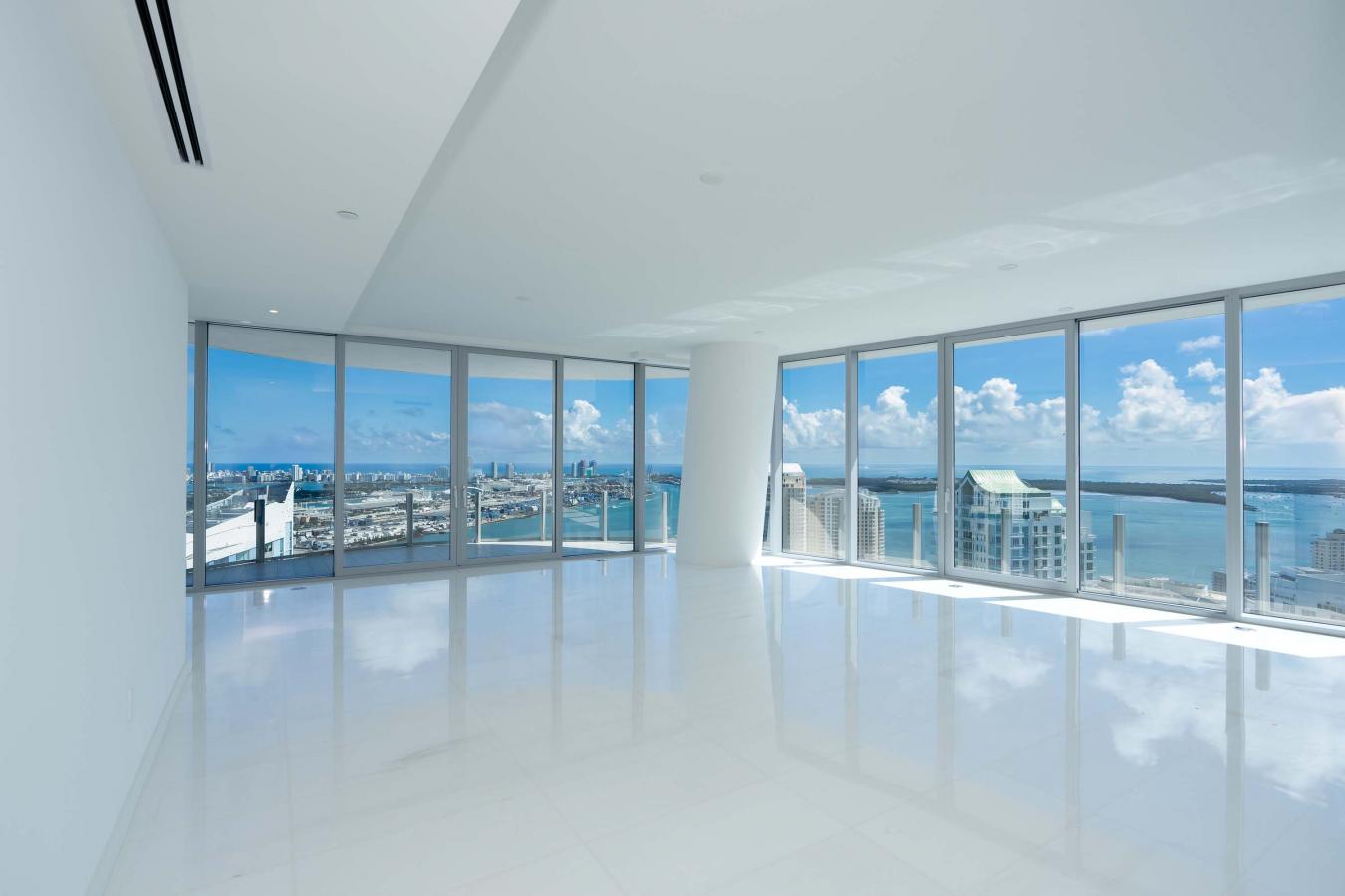 300 Biscayne Boulevard Way, Miami, FL, 33131, United States, 5 Bedrooms Bedrooms, ,5 BathroomsBathrooms,Residential,For Sale,300 Biscayne Boulevard Way,1592179