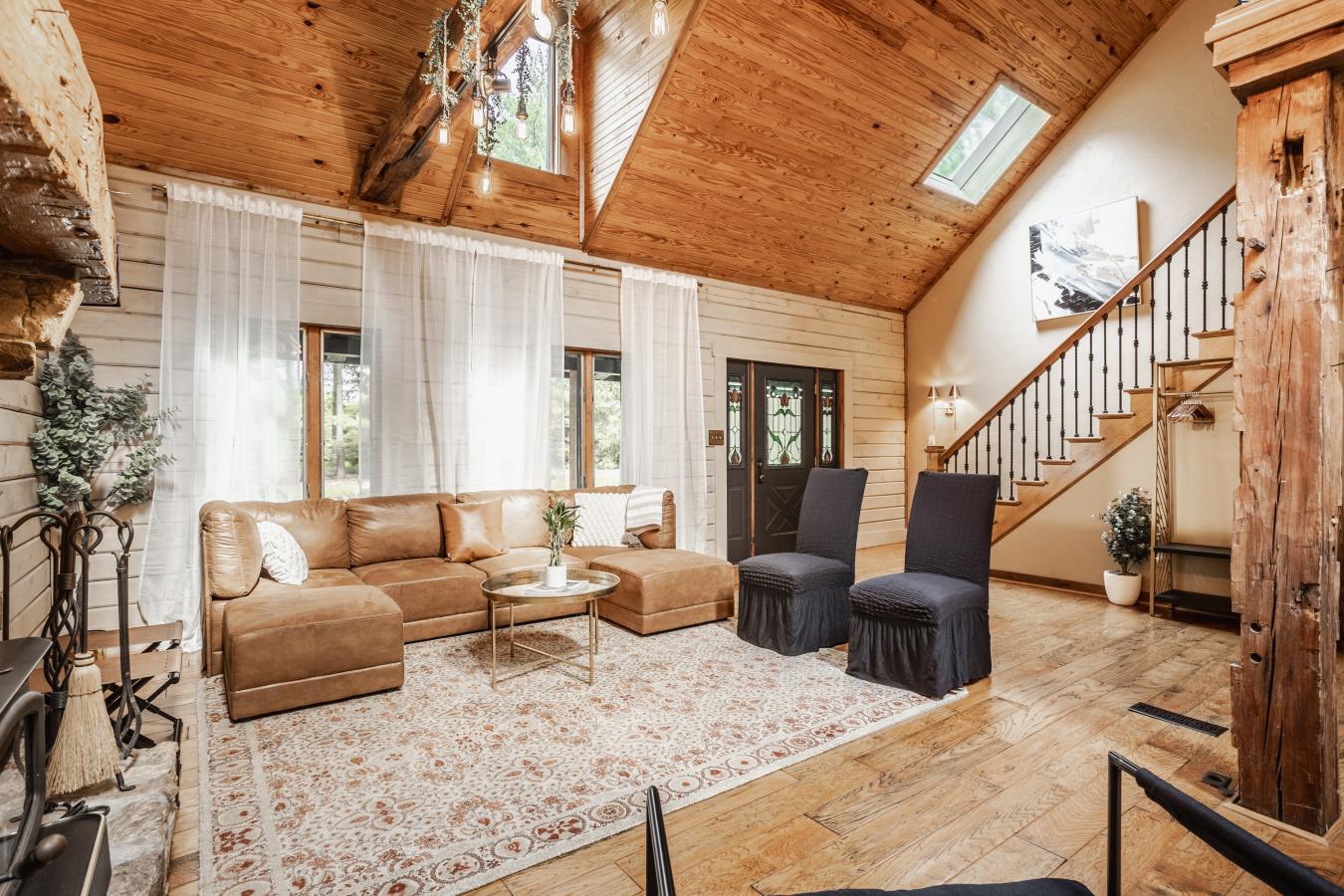 14962 Southeastern Parkway, Fishers, Indiana, 46037-7121, United States, 3 Bedrooms Bedrooms, ,2 BathroomsBathrooms,Residential,For Sale,14962 Southeastern Parkway,1592153