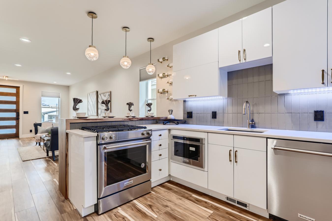 3735 Navajo Street, Denver, Colorado, 80211, United States, 3 Bedrooms Bedrooms, ,2 BathroomsBathrooms,Residential,For Sale,3735 Navajo Street,1062370