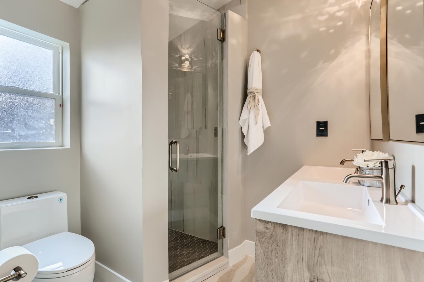 3735 Navajo Street, Denver, Colorado, 80211, United States, 3 Bedrooms Bedrooms, ,2 BathroomsBathrooms,Residential,For Sale,3735 Navajo Street,1062370