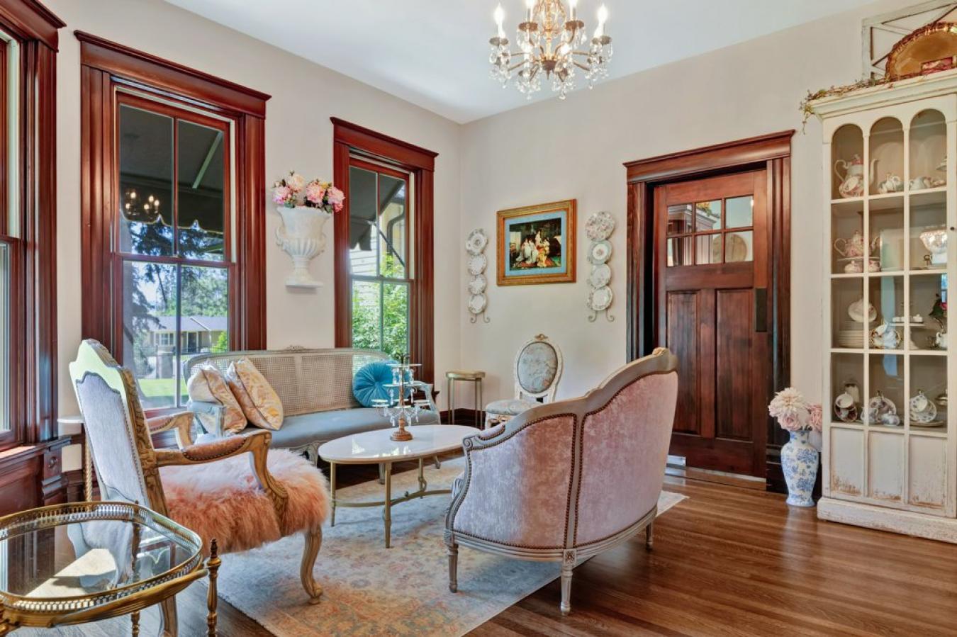 2215 Raymond Ave, Missoula, MT, 59802, United States, 6 Bedrooms Bedrooms, ,6 BathroomsBathrooms,Residential,For Sale,2215 Raymond Ave,1596543