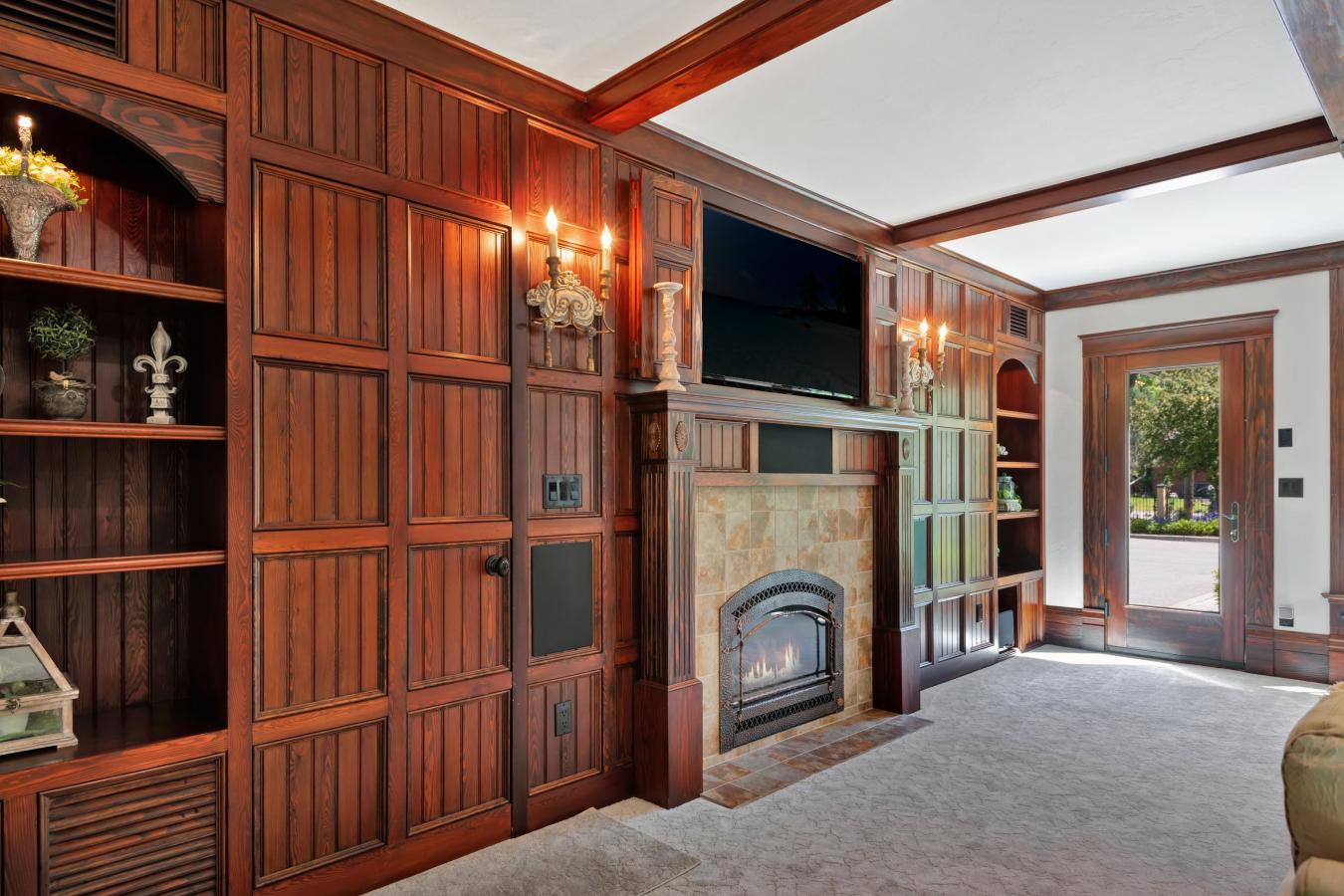 2215 Raymond Ave, Missoula, MT, 59802, United States, 6 Bedrooms Bedrooms, ,6 BathroomsBathrooms,Residential,For Sale,2215 Raymond Ave,1596543