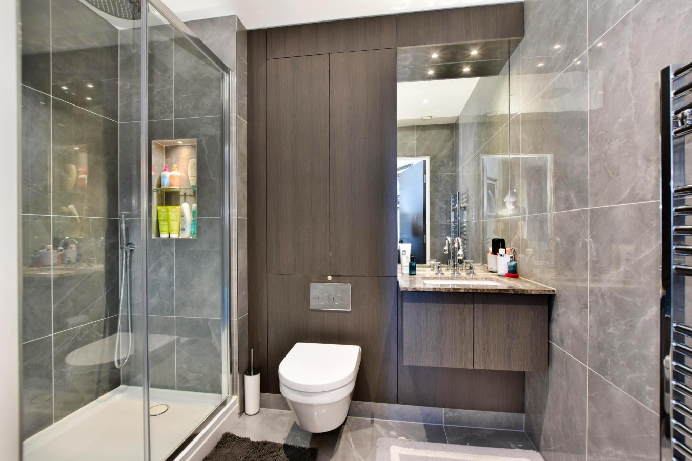 Flat 28 Quartz House, 12 New Broadway, Dickens Yard, London, W5 2XA, United Kingdom, 6 Bedrooms Bedrooms, ,5 BathroomsBathrooms,Residential,For Sale,Flat 28 Quartz House, 12 New Broadway,1595585