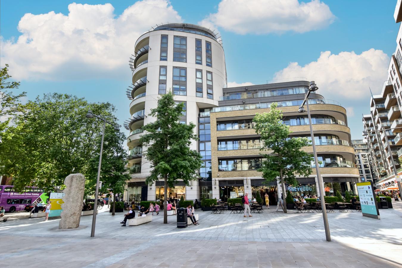 Flat 28 Quartz House, 12 New Broadway, Dickens Yard, London, W5 2XA, United Kingdom, 6 Bedrooms Bedrooms, ,5 BathroomsBathrooms,Residential,For Sale,Flat 28 Quartz House, 12 New Broadway,1595585