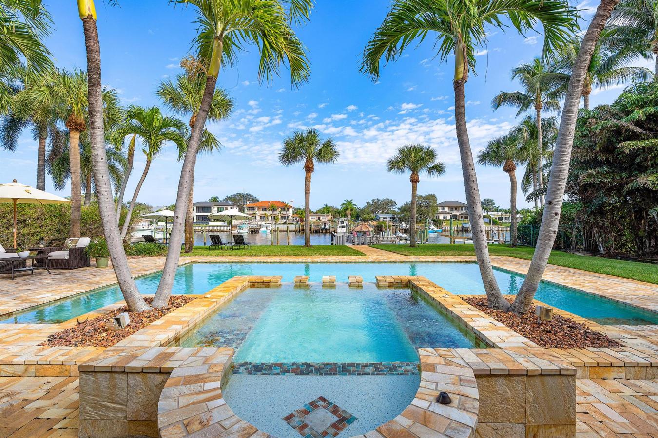 11932 S Edgewater Drive, Palm Beach Gardens, FL, 33410, United States, 5 Bedrooms Bedrooms, ,4 BathroomsBathrooms,Residential,For Sale,11932 S Edgewater Drive,1595572