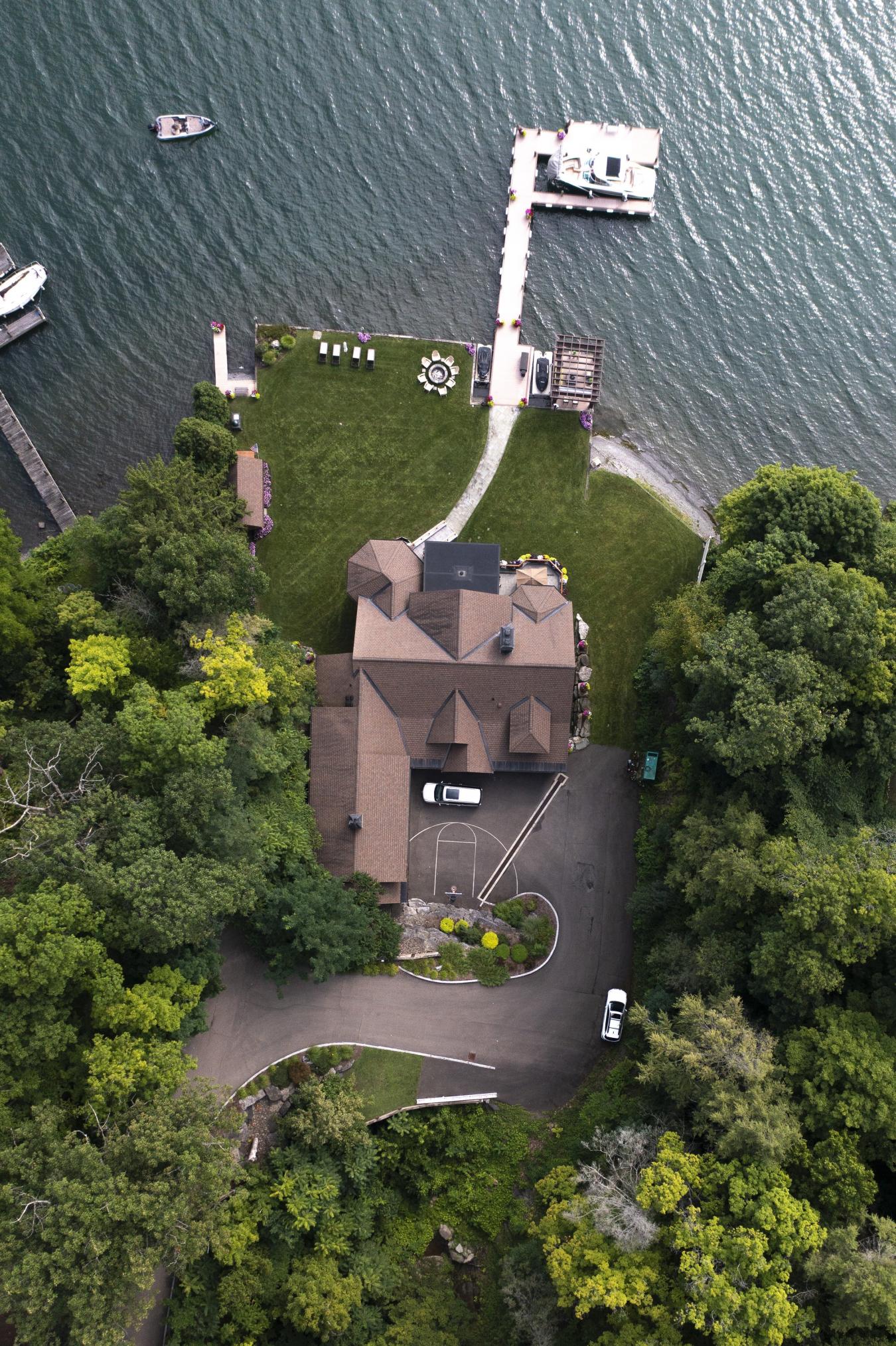 1371 Taughannock Boulevard, Ithaca, New York, 14850, United States, 5 Bedrooms Bedrooms, ,4 BathroomsBathrooms,Residential,For Sale,1371 Taughannock Boulevard,1598418