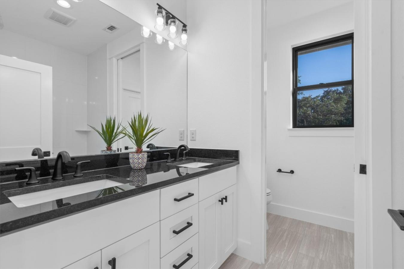 109 Rocky Summit Court, Spicewood, Texas, 78669, United States, 4 Bedrooms Bedrooms, ,3 BathroomsBathrooms,Residential,For Sale,109 Rocky Summit Court,1596515