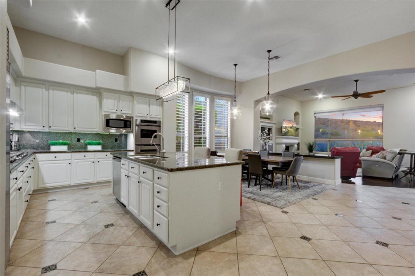 14211 S 5th Street, Phoenix, Arizona, 85048, United States, ,Residential,For Sale,14211 S 5th Street,1596797