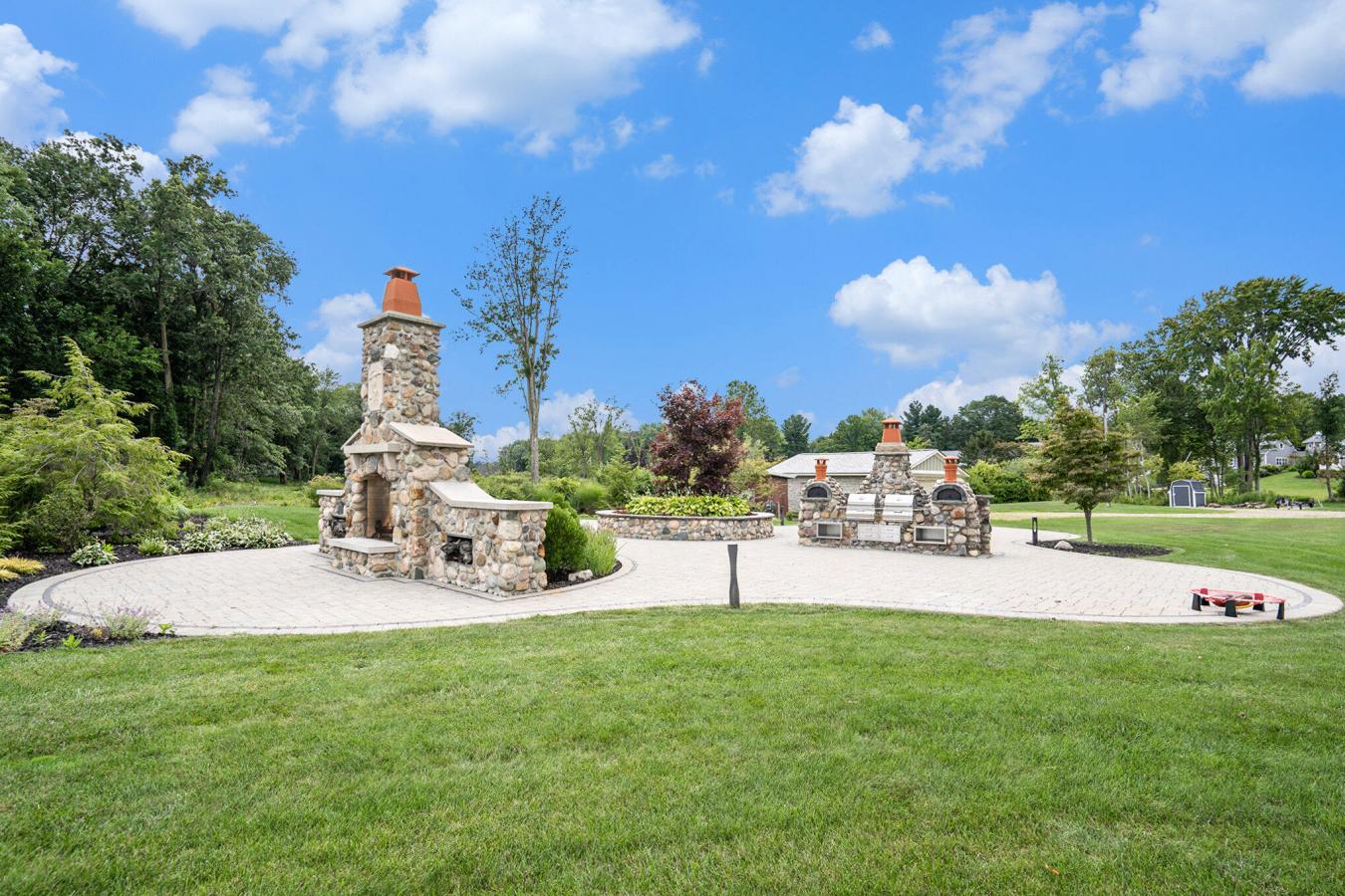 12333 Crowne Pointe Drive, Vicksburg, MI, 49097, United States, ,Residential,For Sale,12333 Crowne Pointe Drive,1597523