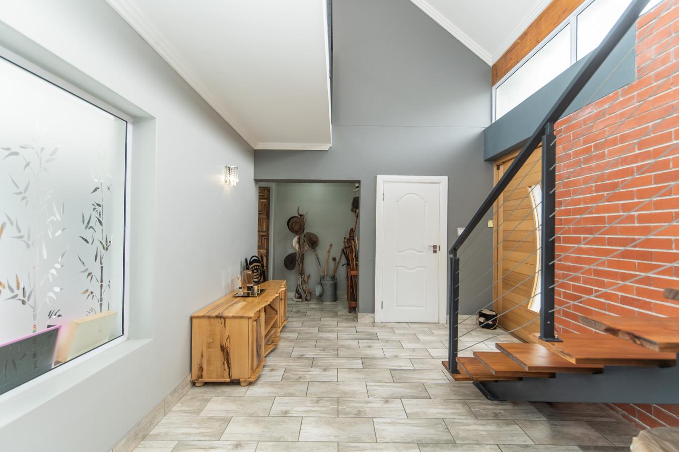 Port Elizabeth, 6065, South Africa, 4 Bedrooms Bedrooms, ,3 BathroomsBathrooms,Residential,For Sale,1677604