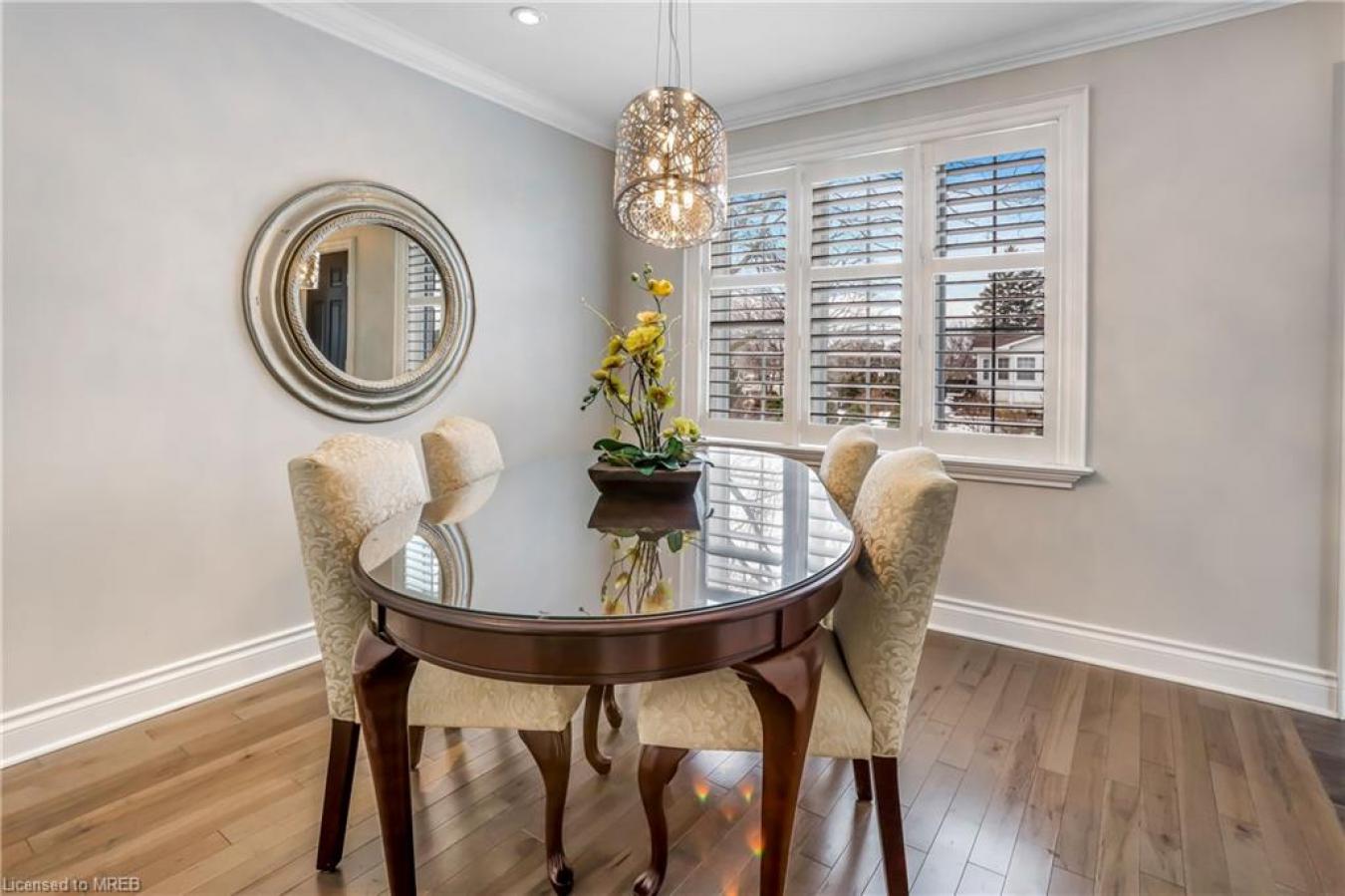 8 Warwick Road, Hamilton, Ontario, L8E 1Y3, Canada, 3 Bedrooms Bedrooms, ,2 BathroomsBathrooms,Residential,For Sale,8 Warwick Road,1601224