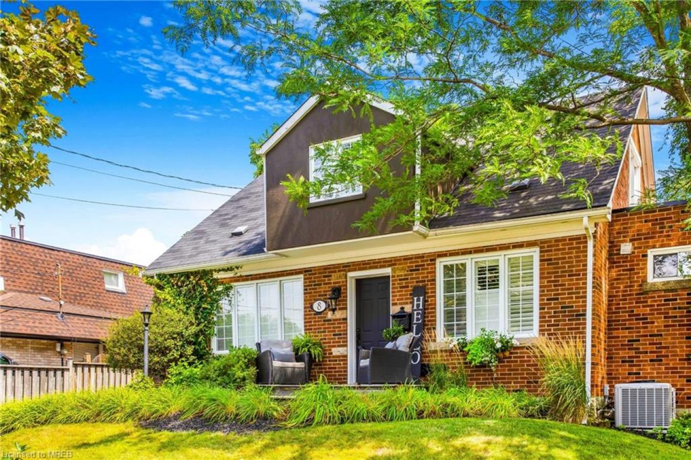 8 Warwick Road, Hamilton, Ontario, L8E 1Y3, Canada, 3 Bedrooms Bedrooms, ,2 BathroomsBathrooms,Residential,For Sale,8 Warwick Road,1601224