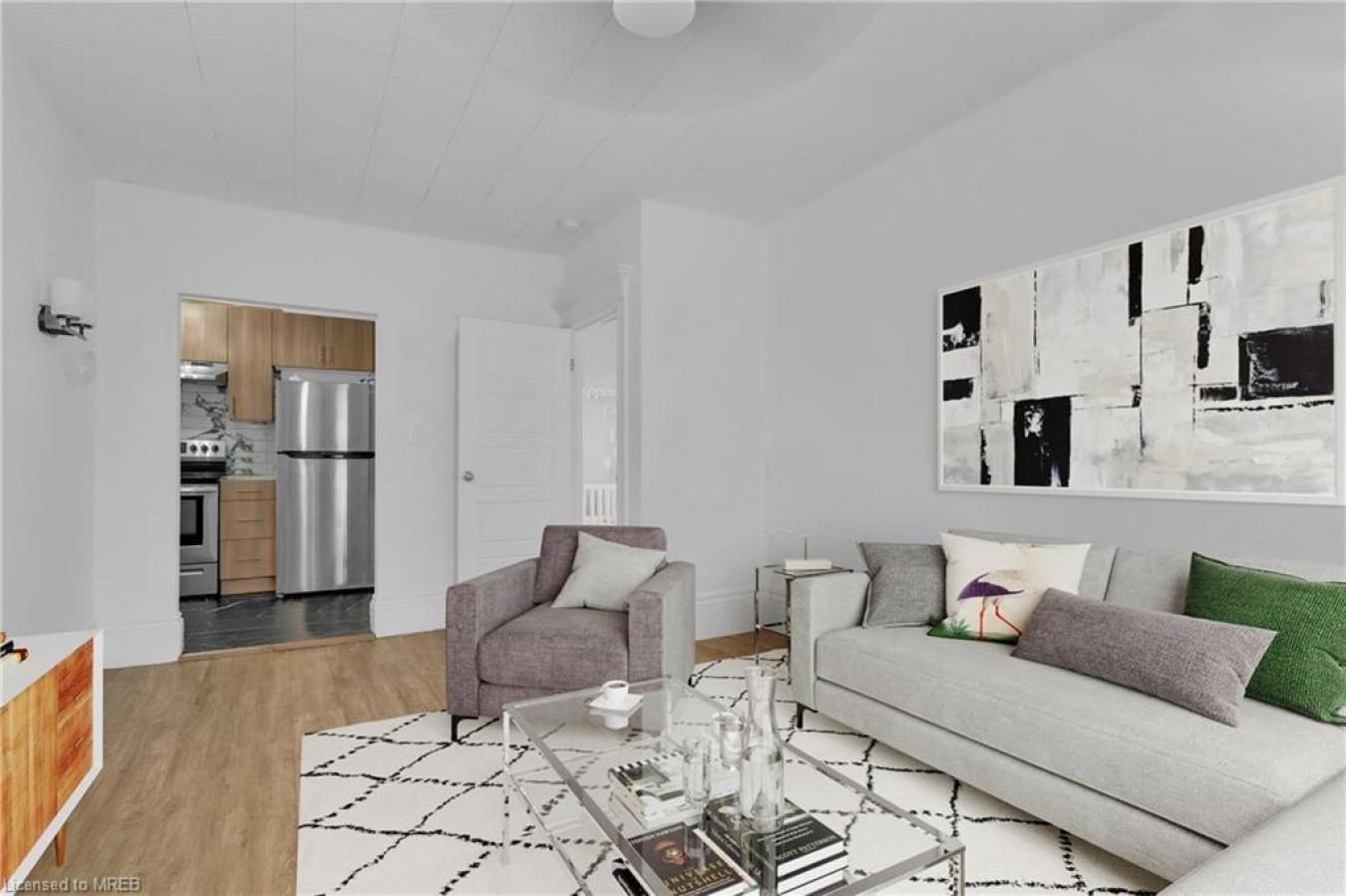 152 Terrace Hill Street, Brantford, ON, N3R 1G6, Canada, 5 Bedrooms Bedrooms, ,Residential,For Sale,152 Terrace Hill Street,1601221