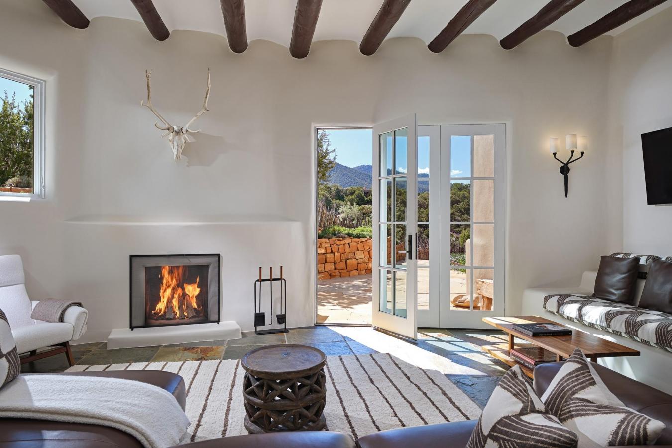 1304 Hummingbird Court, Santa Fe, NM, 87501, United States, 3 Bedrooms Bedrooms, ,3 BathroomsBathrooms,Residential,For Sale,1304 Hummingbird Court,1603694